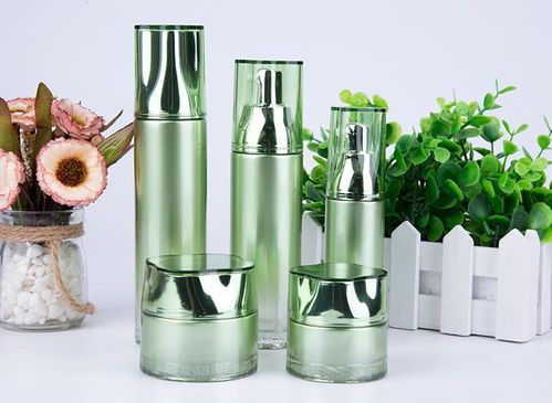 高透明化妝品瓶報(bào)價(jià)與廠(chǎng)家選擇——雨田化妝品的優(yōu)勢(shì)